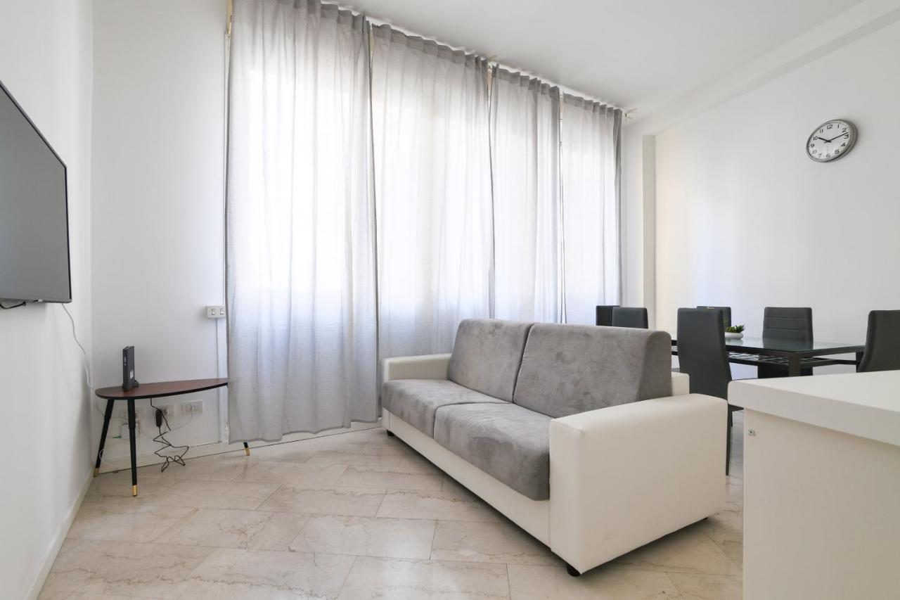 Prestige Boutique Homes - Duomo 1 Милан Экстерьер фото